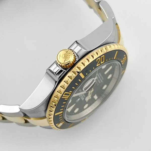 Rolex Sea-Dweller Black Dial